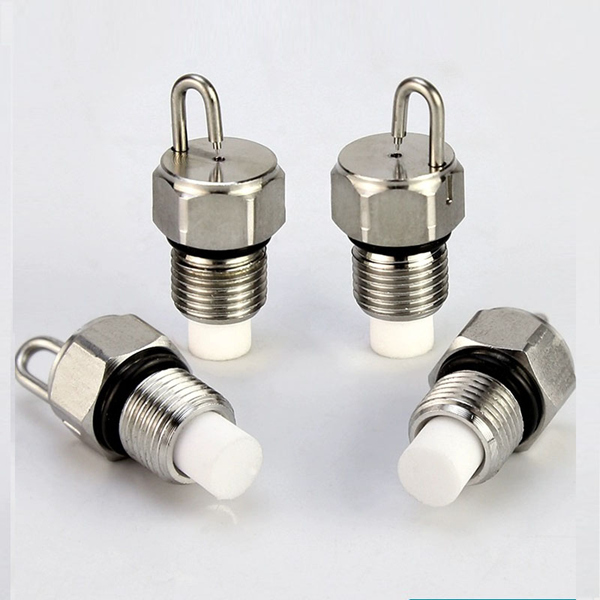 红宝石撞击喷头